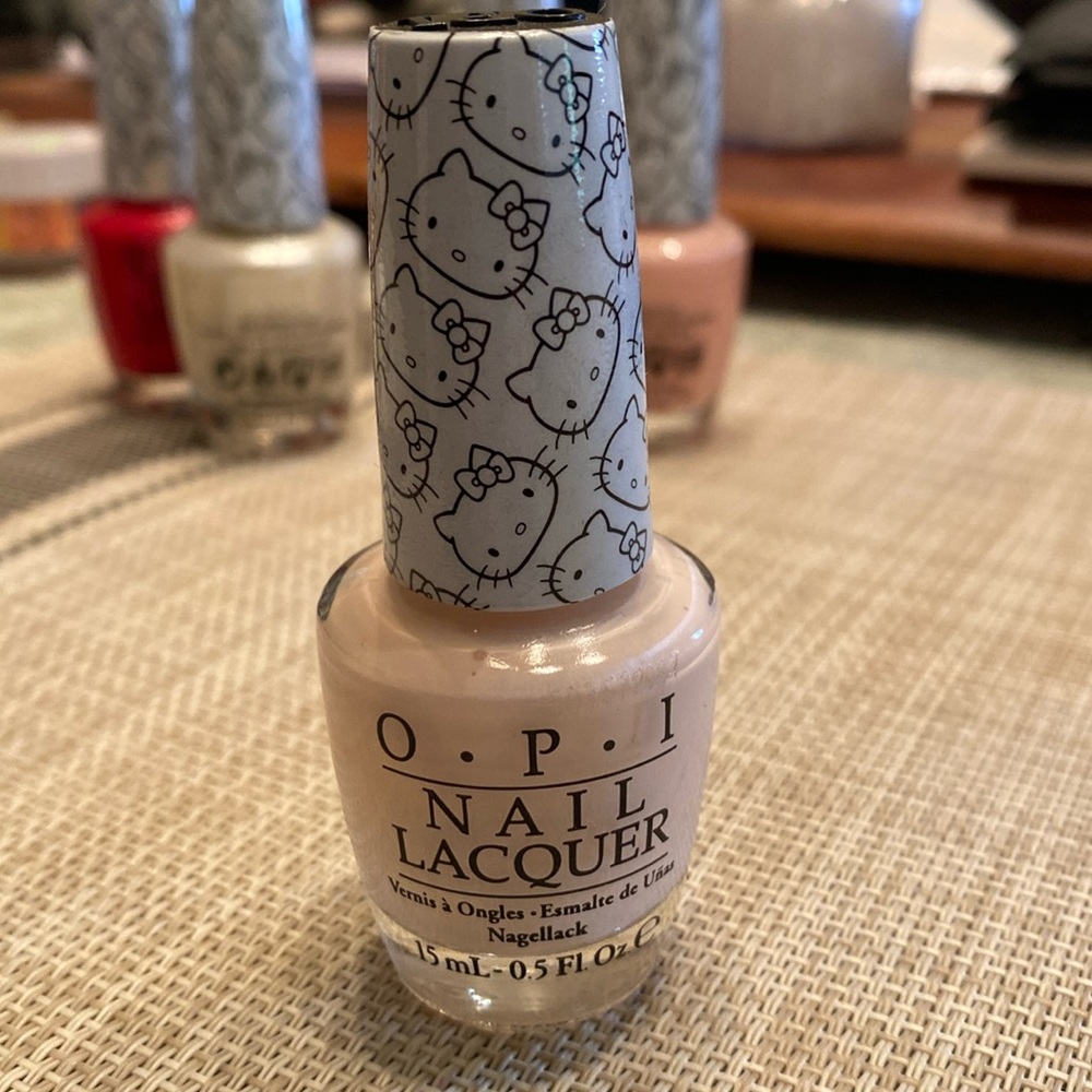 New Full Size OPI Hello Kitty Let’s Be Friends